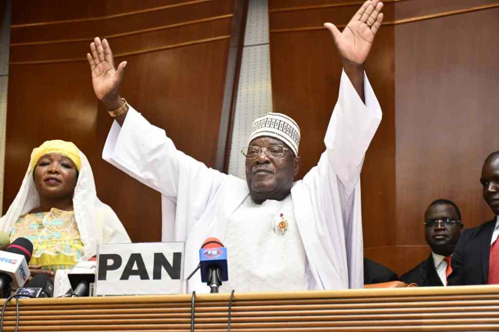 Cameroun :: Election des membres du bureau de l’Assemblée nationale :: Le très honorable cavaye yéguié djibril réélu président